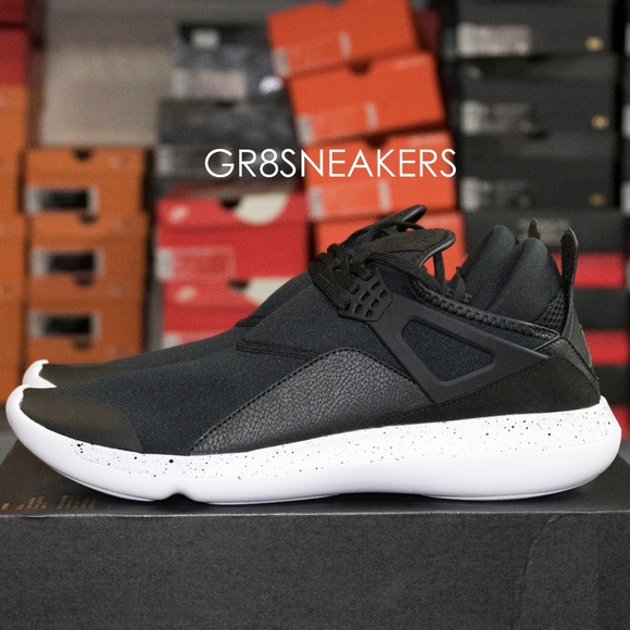 JORDAN FLY '89  BLACK WHITE - Picture 2 of 6